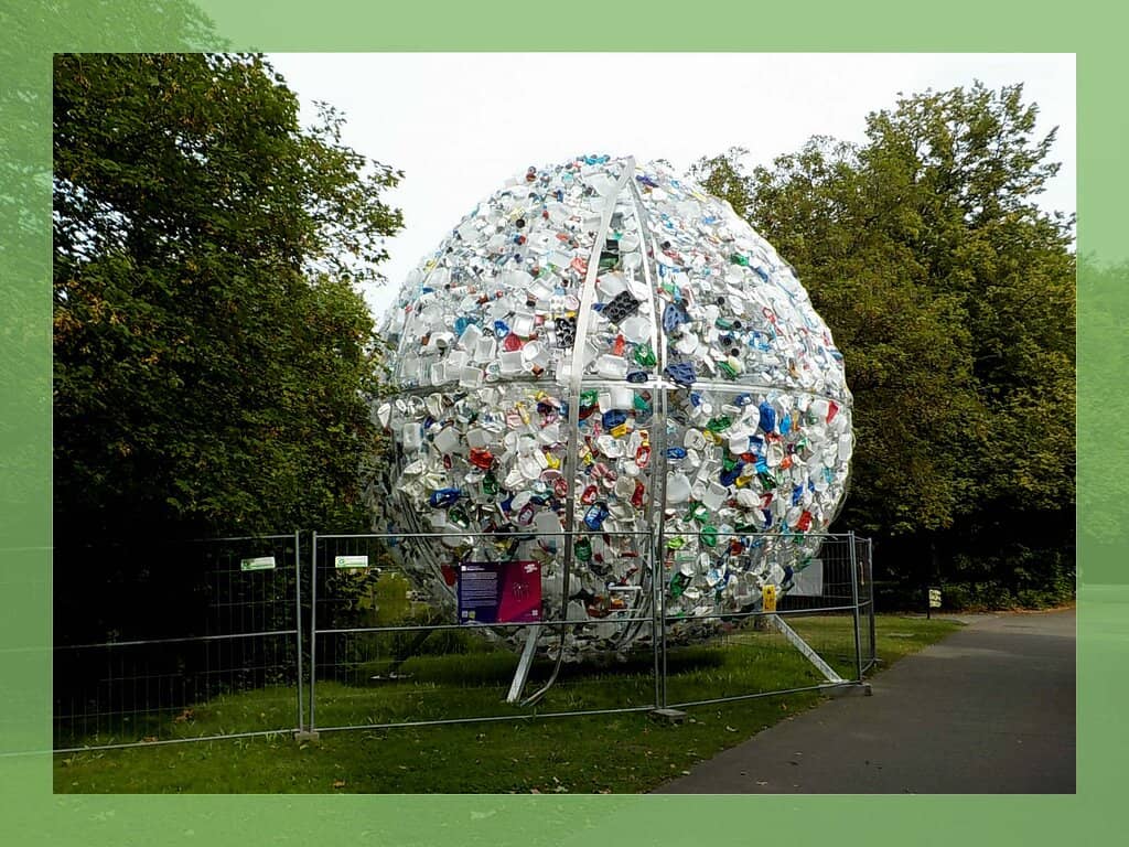 Tiergehege (Animal Enclosure)