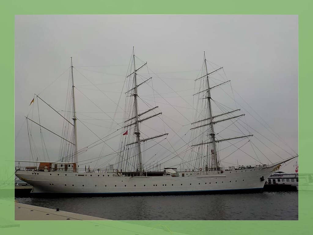 Harbor Promenade Views