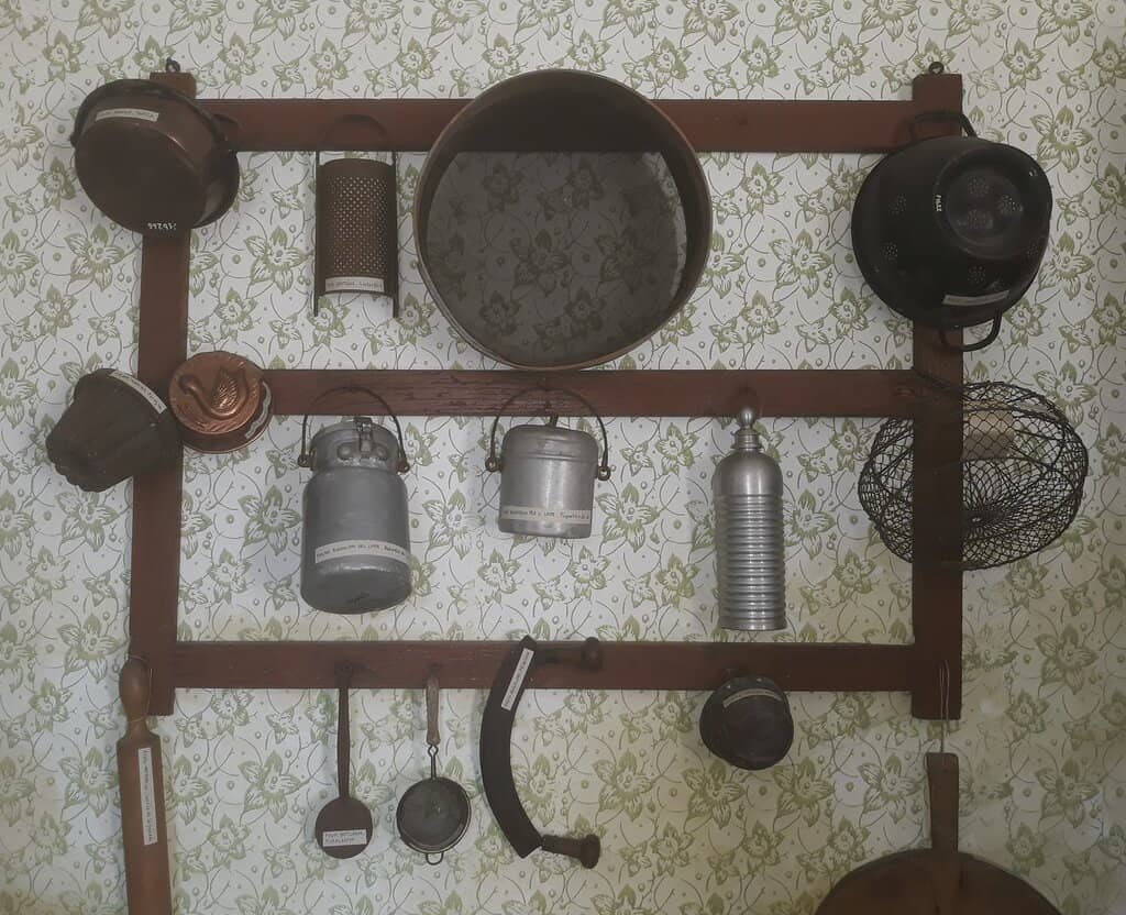 Manor House & Apartments