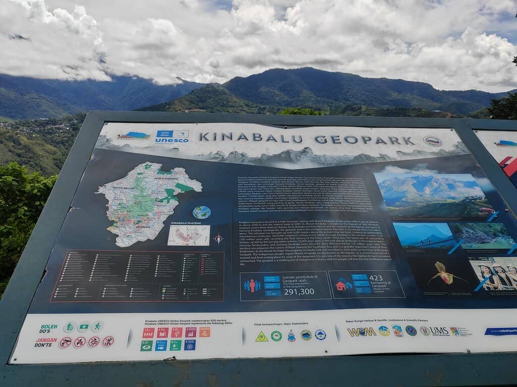 Local Handicrafts & Souvenirs