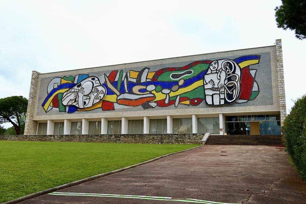 20th Century Art Connections