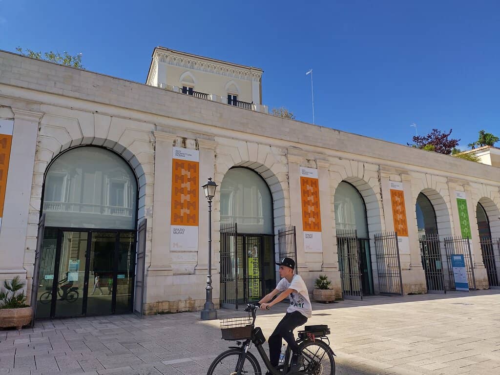 Con Mollica o Senza (Bari)