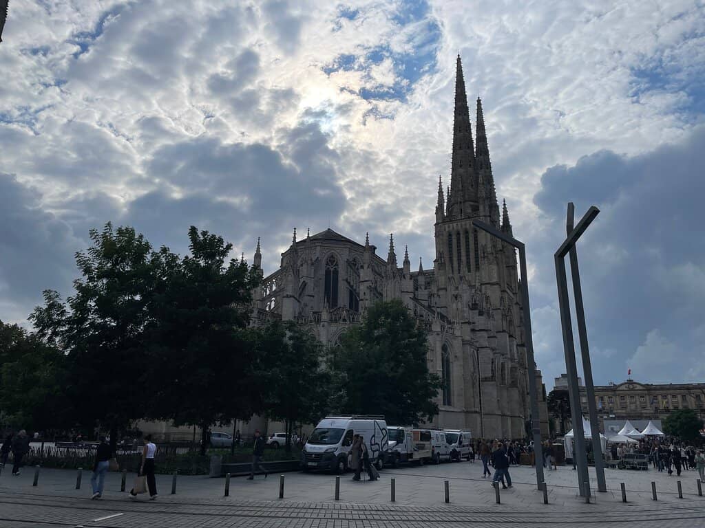 The Great Bell (La Grosse Cloche)