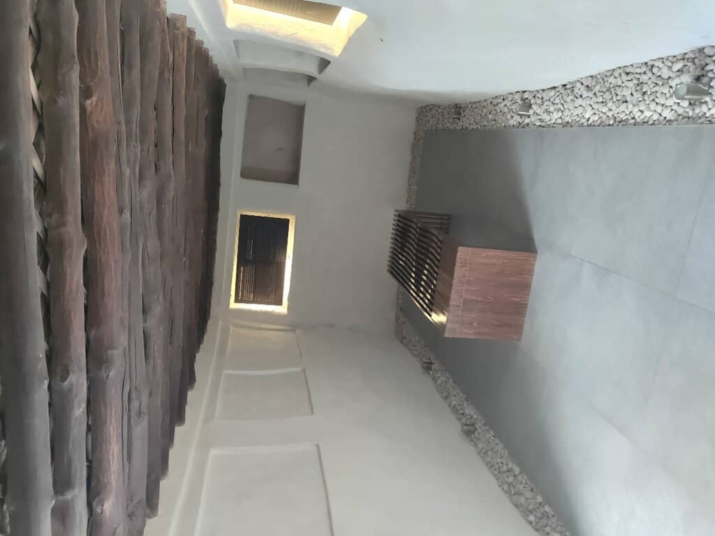 Architectural Glimpse