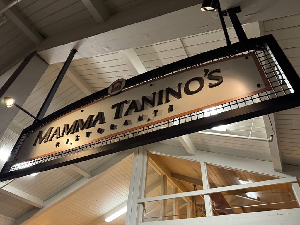 Cozy Atmosphere & Outdoor Seating