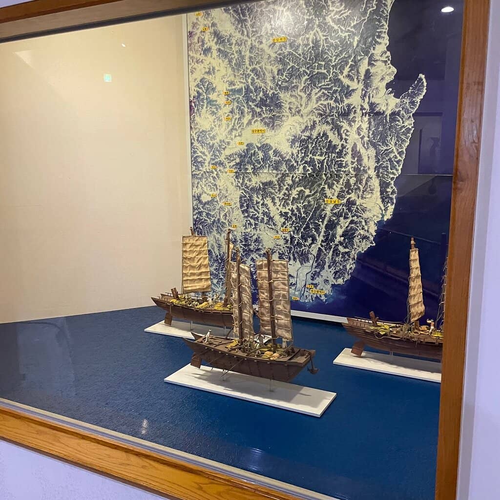 Bongsan Cultural Center