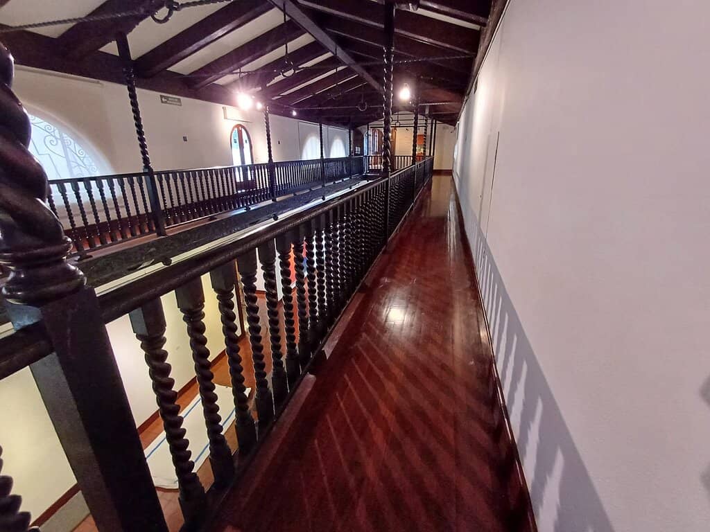 Outdoor Sculptures & Gardens