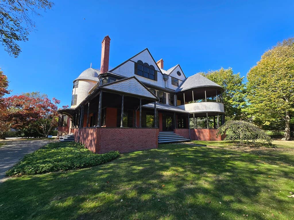 Intricate Wood Paneling