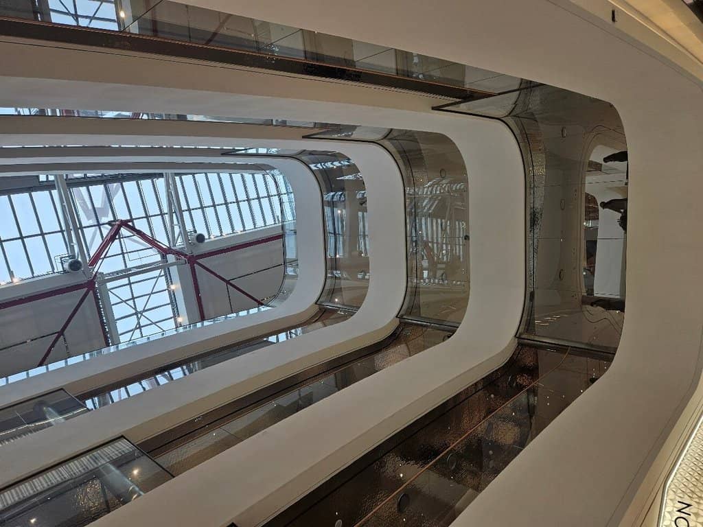 Exclusive Pop-Up Stores