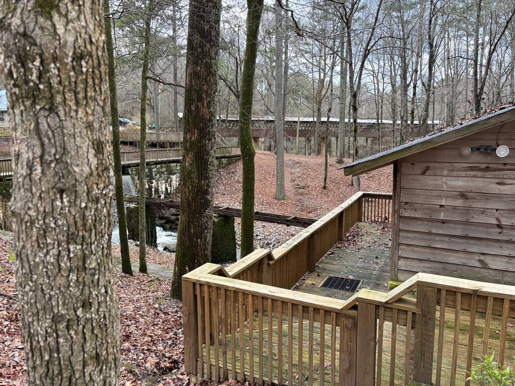 Creekfront Relaxation