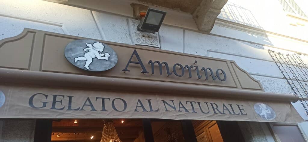 Pistachio & Stracciatella