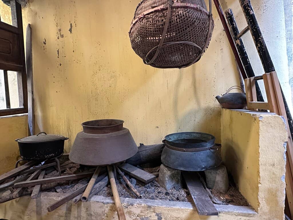 Coat-of-Arms Display