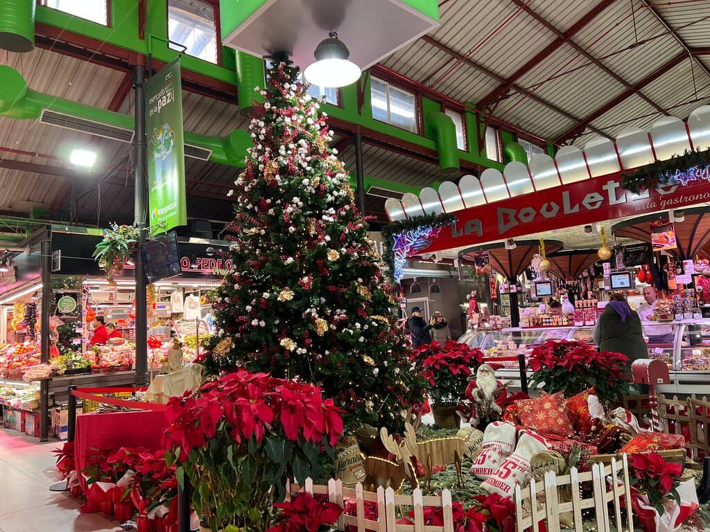 Fresh Produce and Gourmet Goods