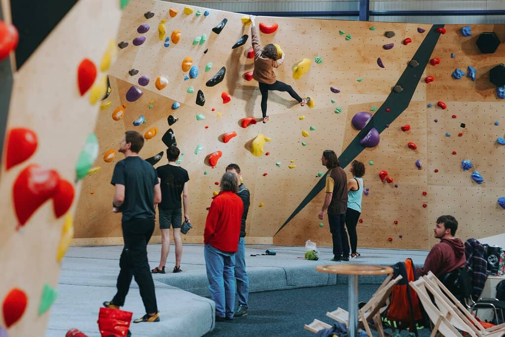 Bouldering Zones