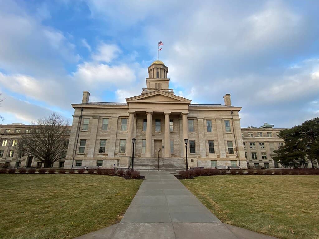 Historic Senate & House Rooms