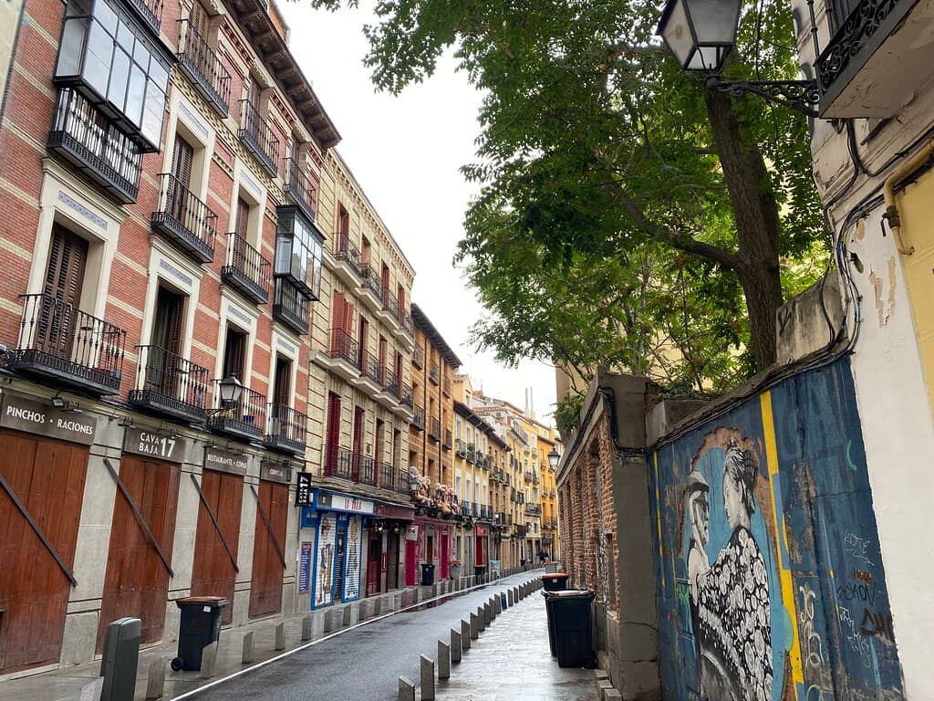 Los Secretos de Lola