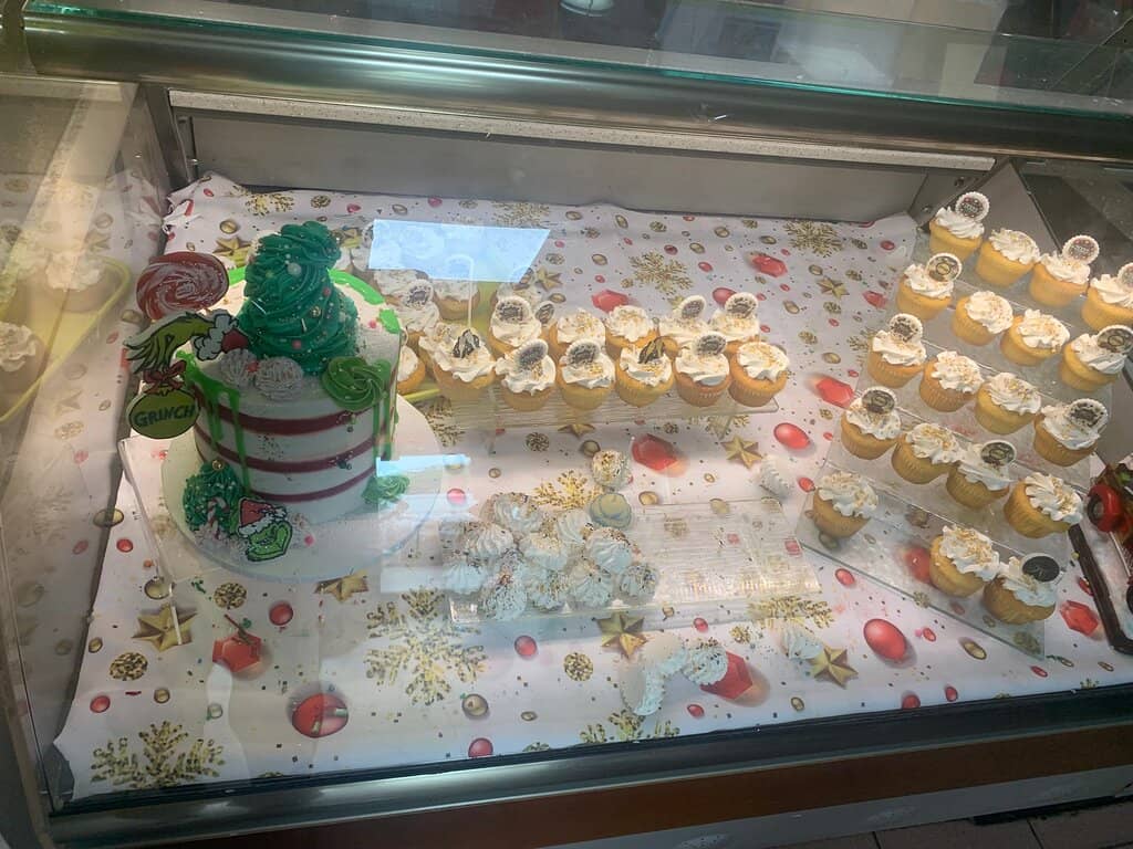 Aruba's Oldest Bakery