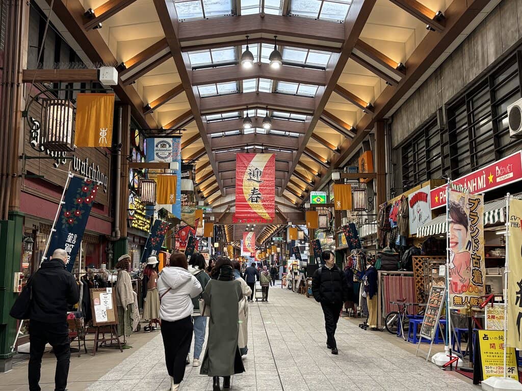 Vintage & Secondhand Treasures