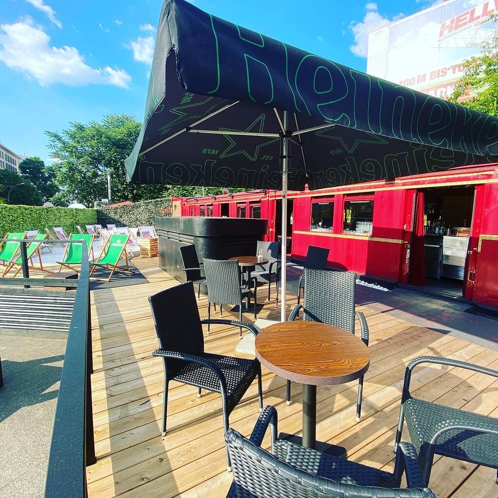 Cozy Outdoor Seating