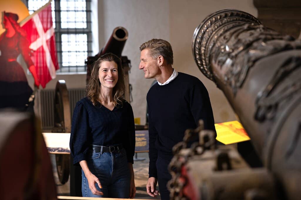 Modern Military Displays