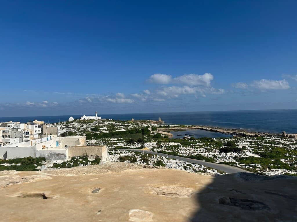 Golden Hour Ambiance