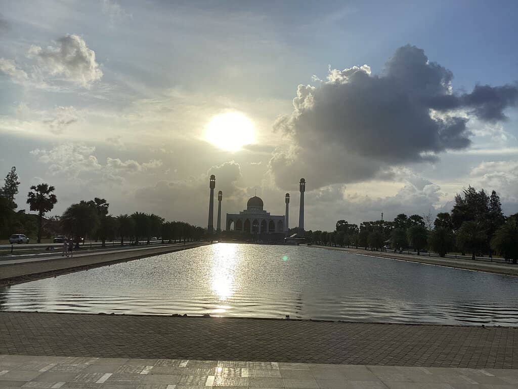 Peaceful Prayer Hall