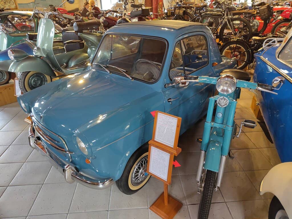 Miniature Car & Motorcycle Shop