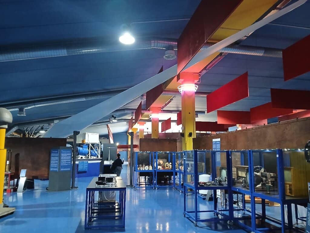 Radio & Television Evolution