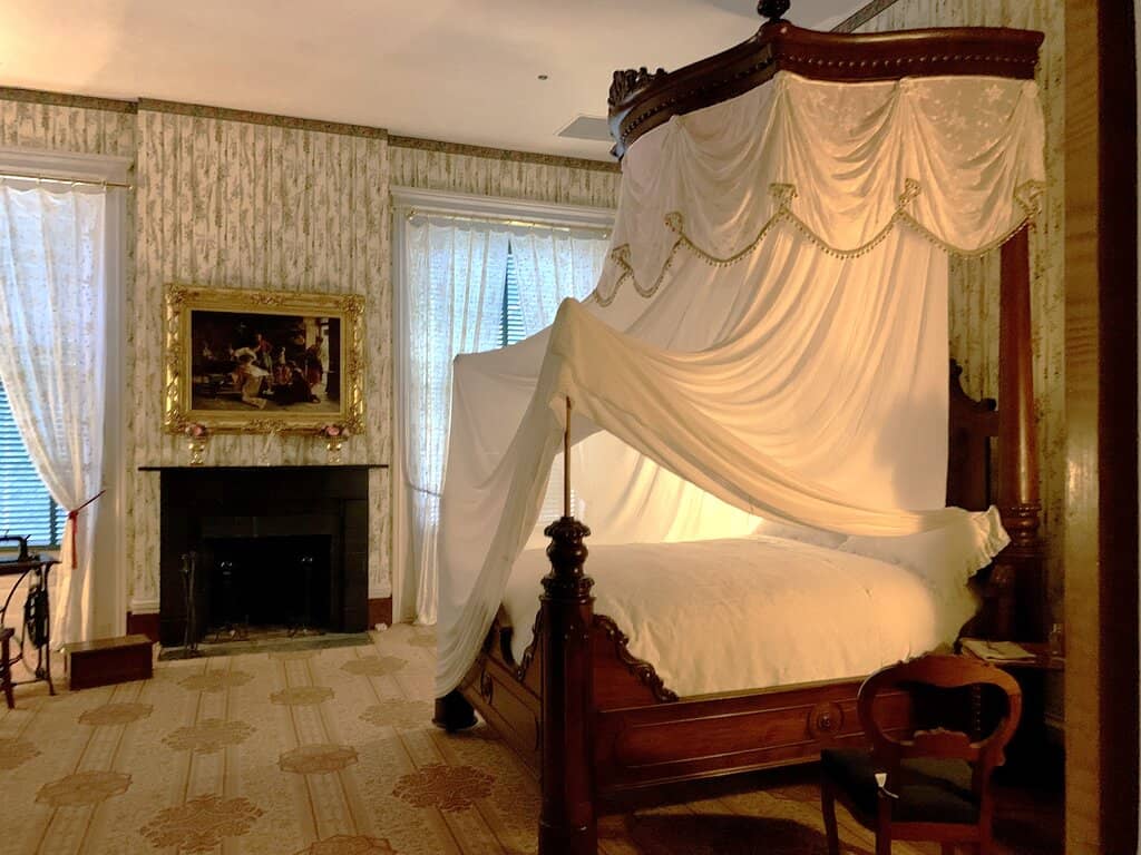 Slave Cabins and Outbuildings