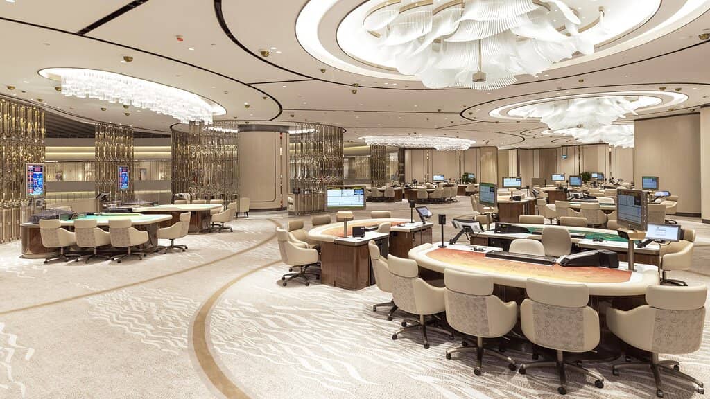 Stunning Chandelier Entrance