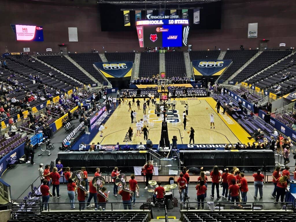 Ice Flyers Hockey Games