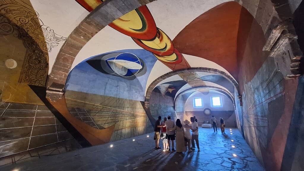 Eleanor Cohen's 'Las Lavanderas'