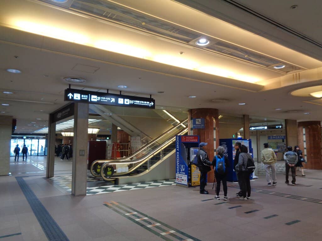 Seamless Namba Station Connection