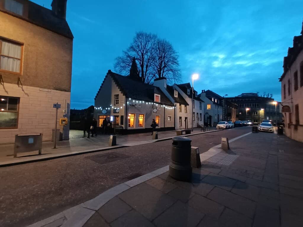 Cozy & Inviting Atmosphere