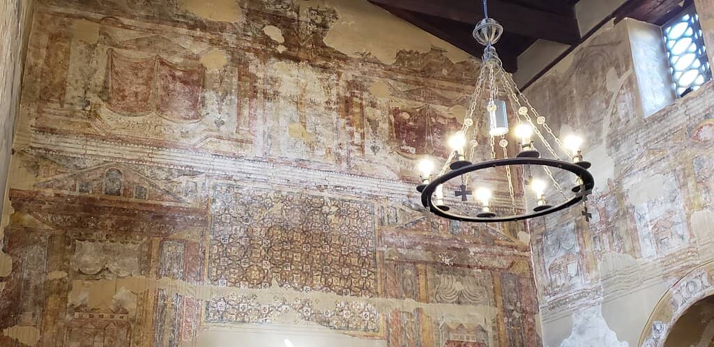 9th-Century Frescoes