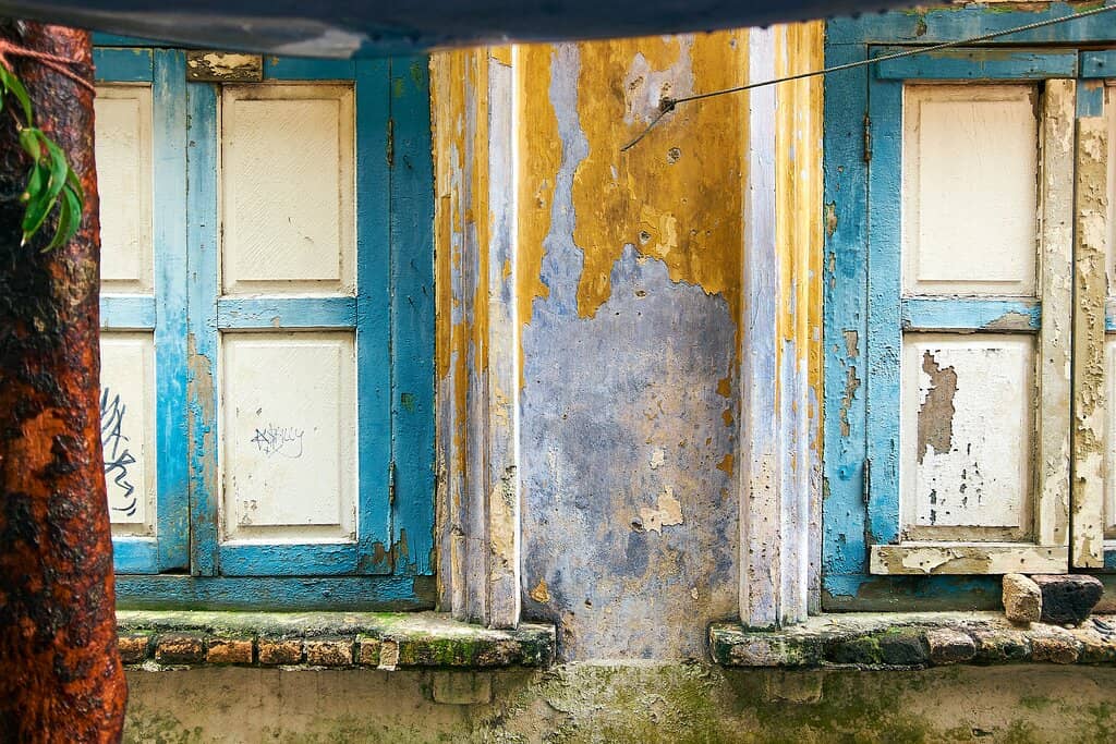 Instagrammable Alleys