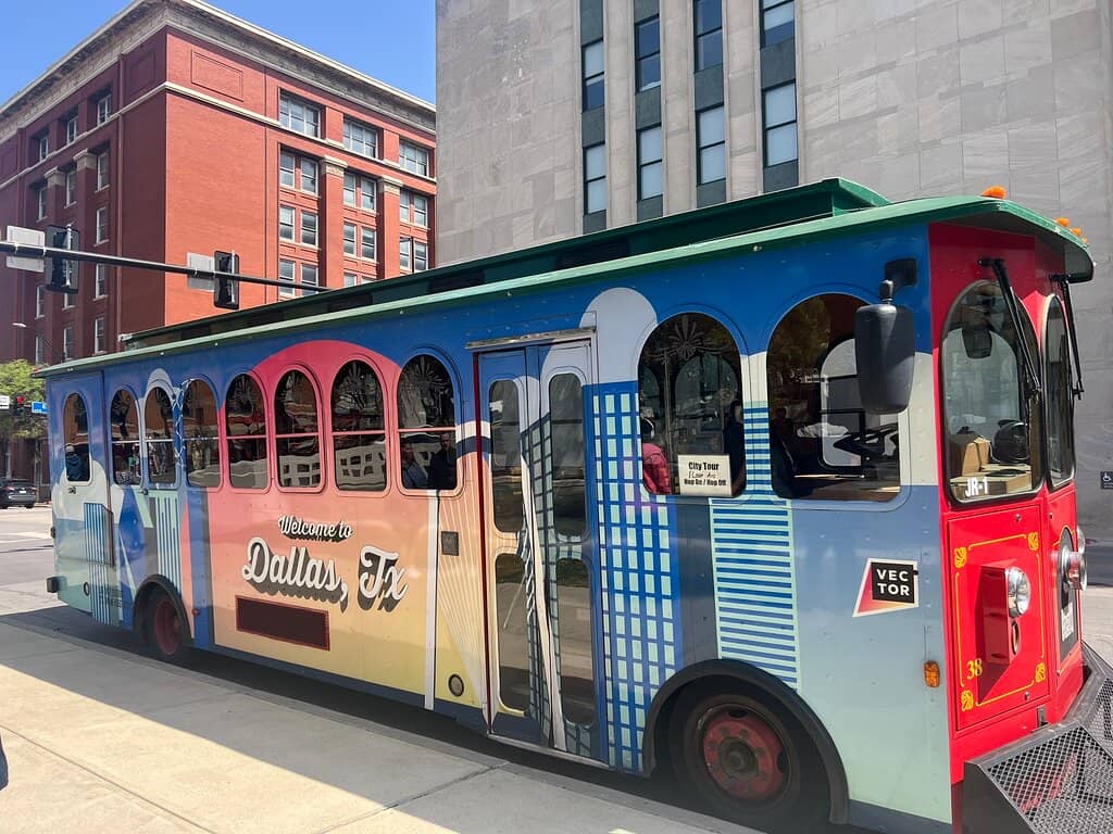 Uptown & Arts District Exploration