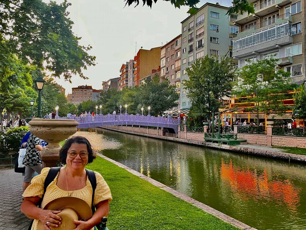 Riverside Promenade Walks