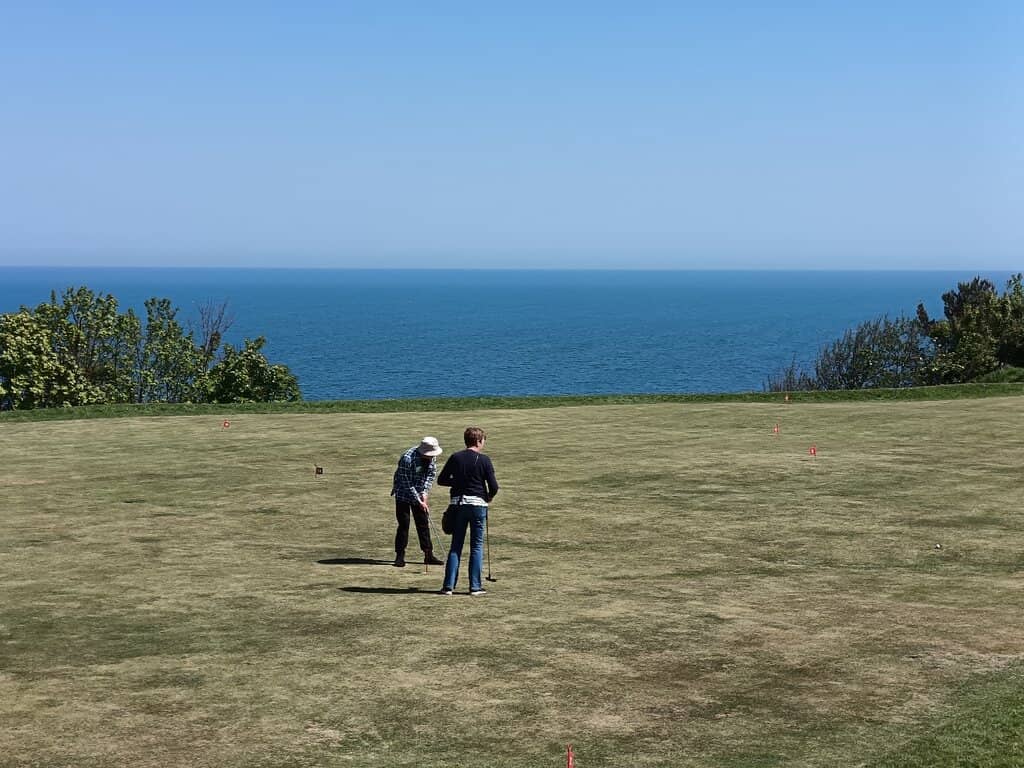 Unique Course Features