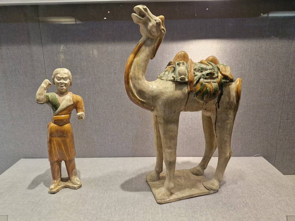 Stone Carvings & Pottery