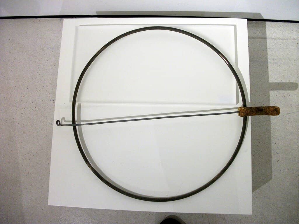 Intimate House Show Vibe