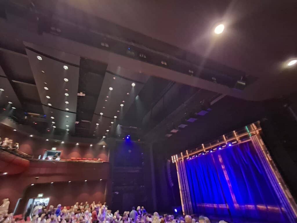 Innovative Stage Design