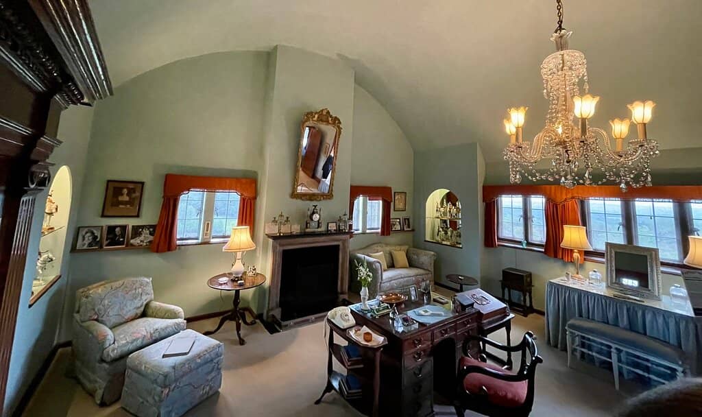 Winston Churchill's Family Home