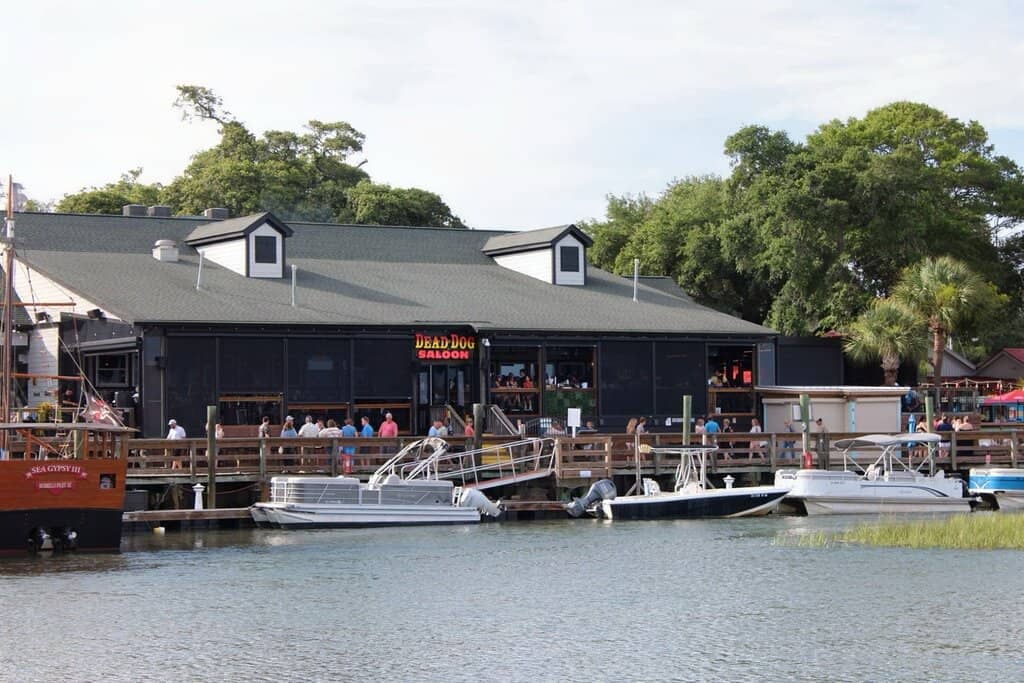 Hearty BBQ and Seafood