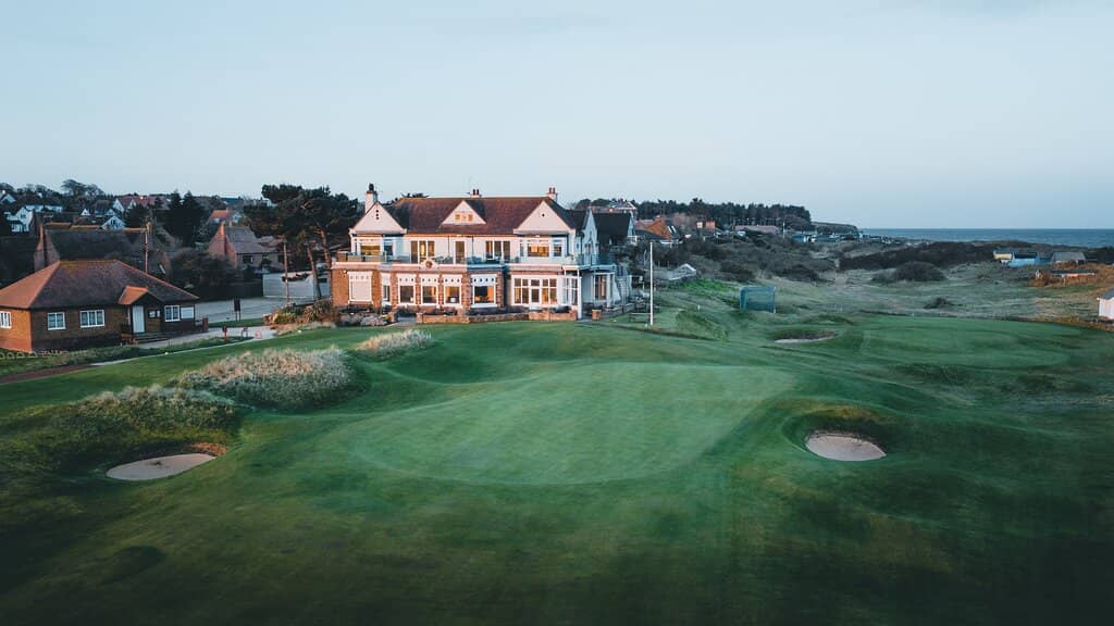 Welcoming Clubhouse Atmosphere