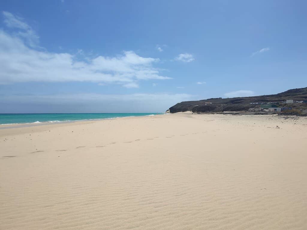 Proximity to Sotavento Beach