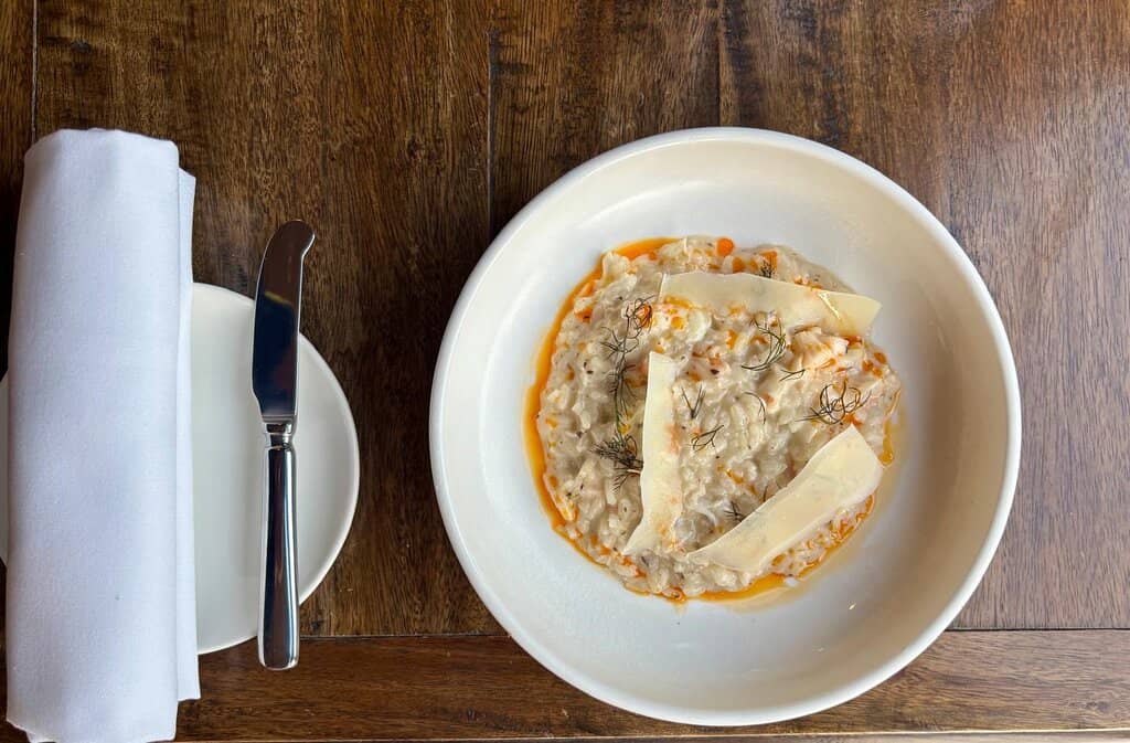 Elegant French Ambiance