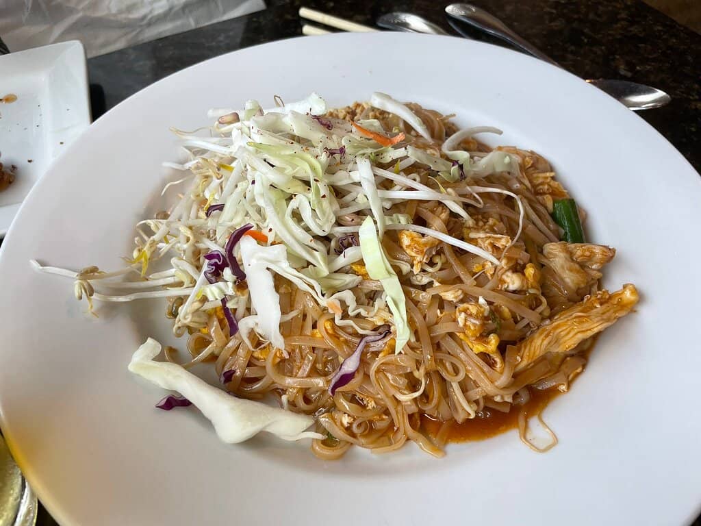 Must-Try Drunken Noodles & Curries