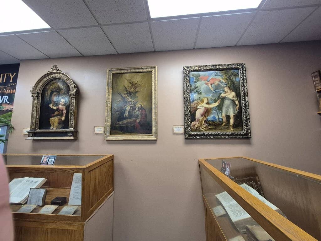 Christ of the Ozarks Statue