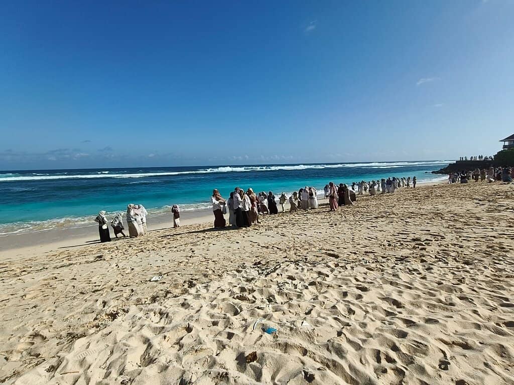 Dramatic Cliffside Drive